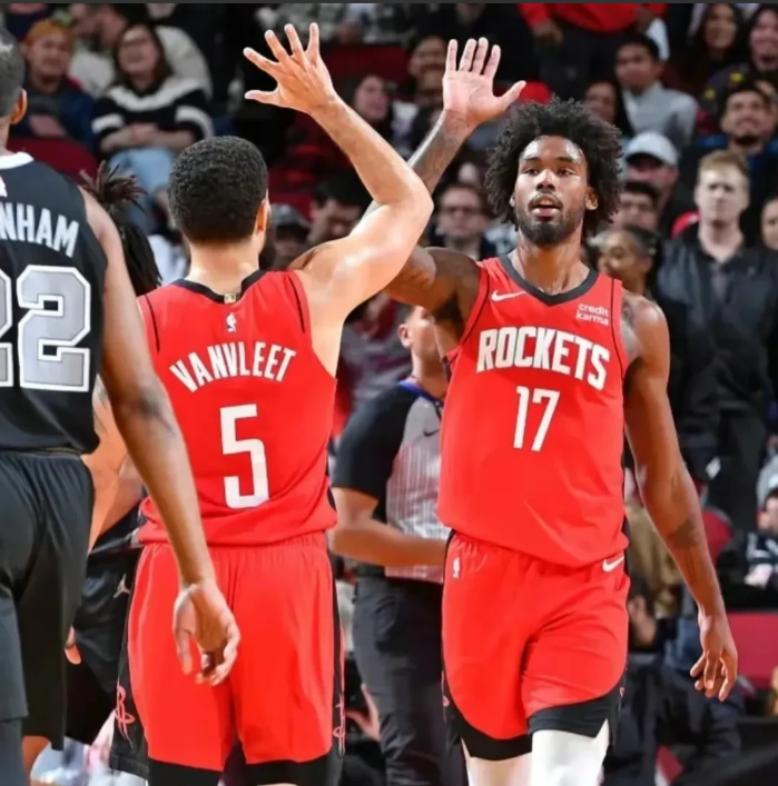 火箭送灰熊三连败，连胜开门红的简单介绍