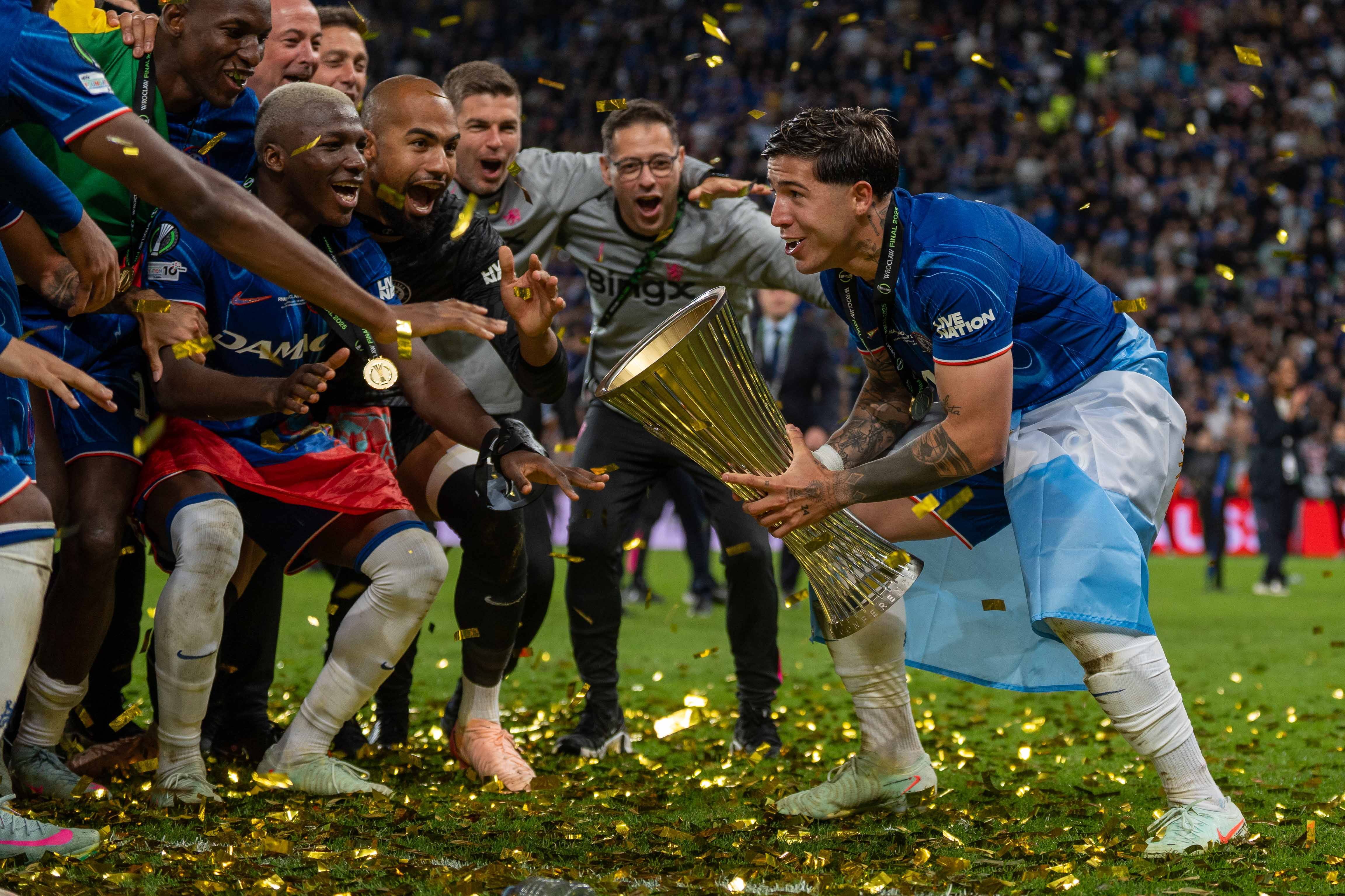 切尔西主场惨败,遭遇不胜危机四连败 切尔西主场惨败,遭遇不胜危机四连败