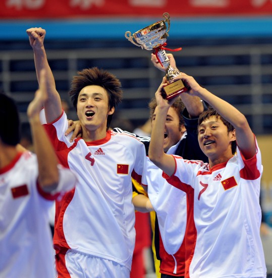 包含东京青年篮球锦标赛美食节吸引众多观众的词条 包含东京青年篮球锦标赛美食节吸引众多观众的词条