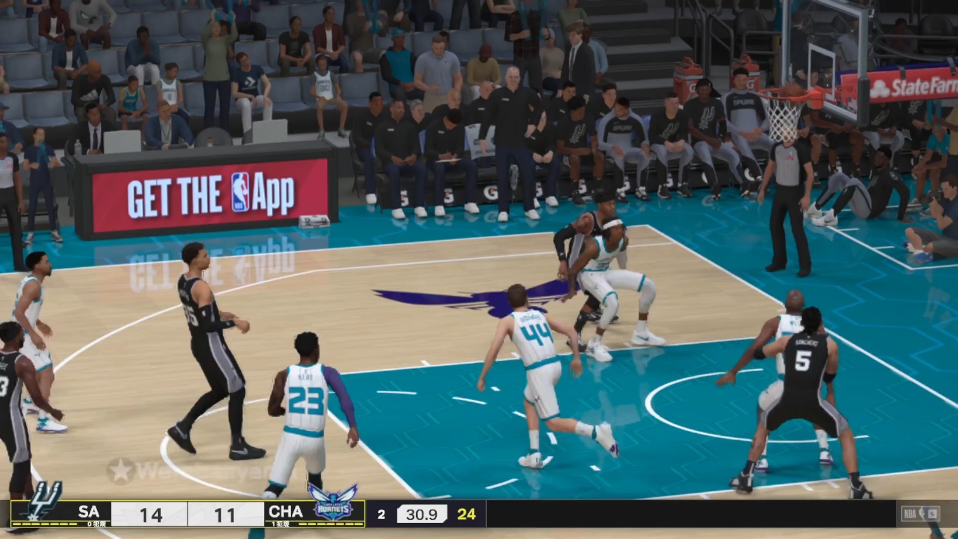 马刺主场惨败黄蜂,波普首发表现不佳,影响结果 马刺主场惨败黄蜂,波普首发表现不佳,影响结果