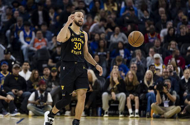 包含勇士逆转开拓者，近期状态回暖的词条