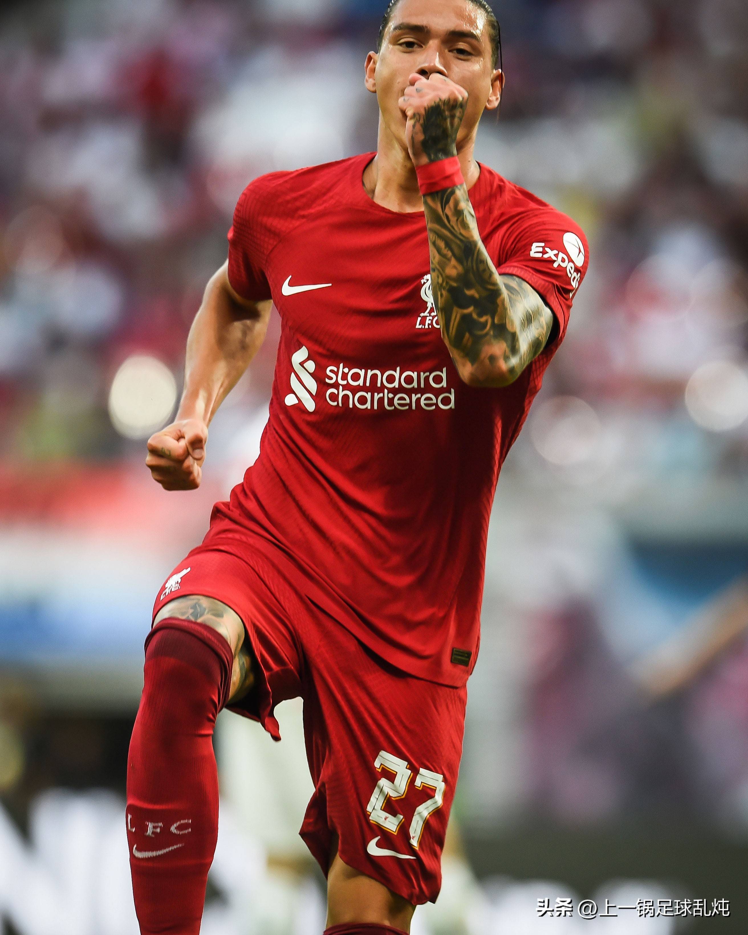 切尔西队斗志昂扬,欧冠夺冠迫在眉睫 切尔西队斗志昂扬,欧冠夺冠迫在眉睫