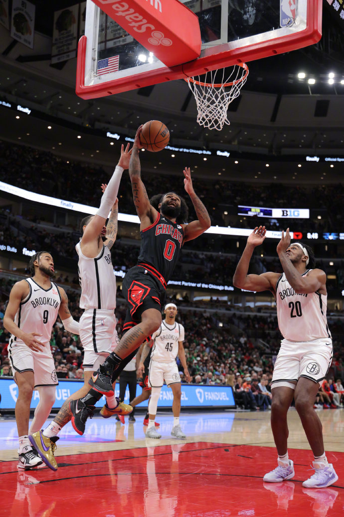 关于步行者横扫公牛，豪取两连胜的信息