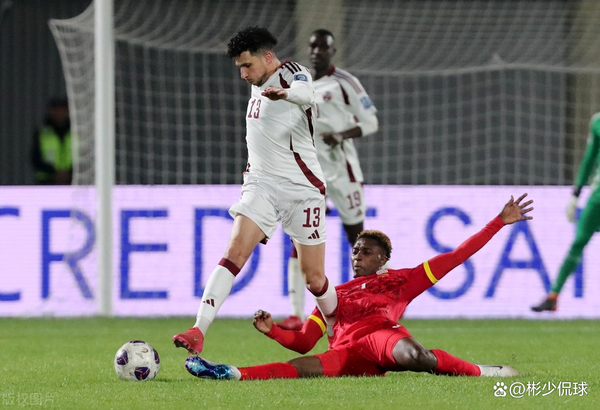 卡塔尔球队经过激战成功夺冠